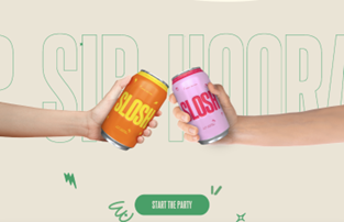 Diseño web Slosh Seltzer bold minimalism con espacio negativo